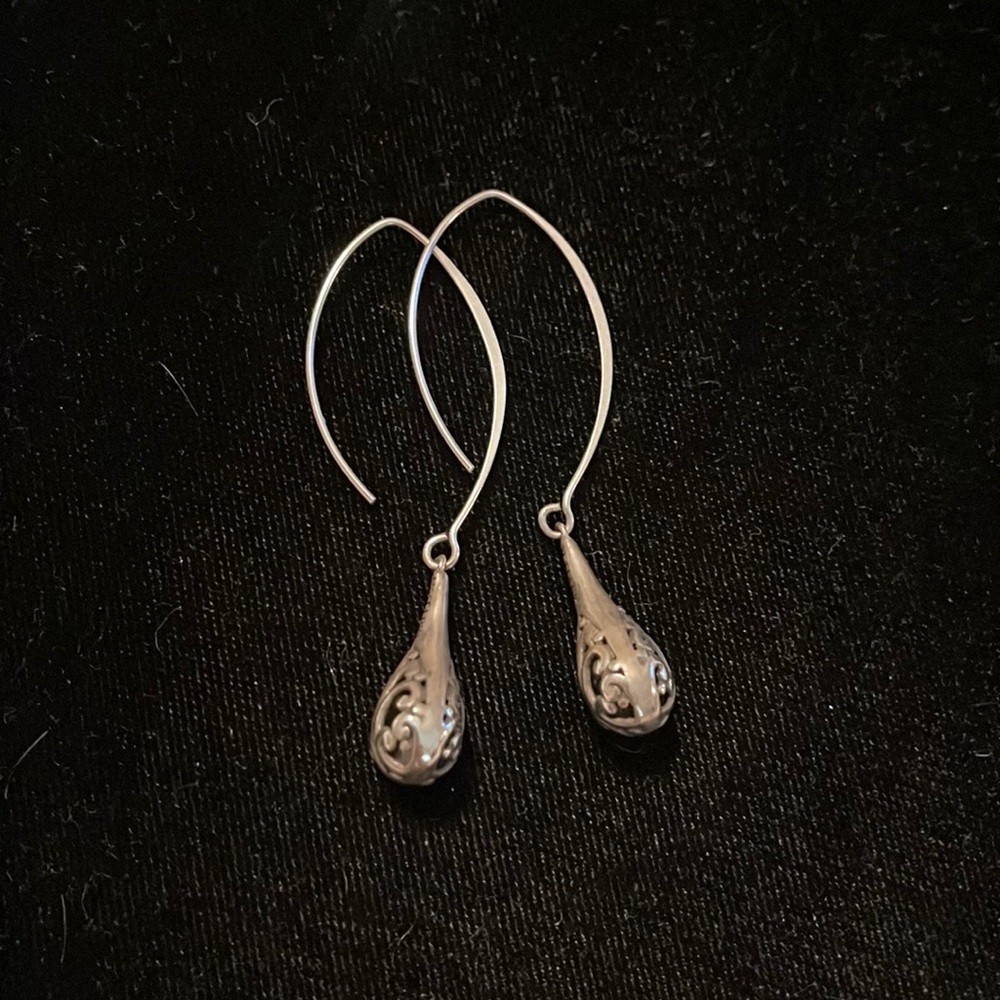 Silver drops